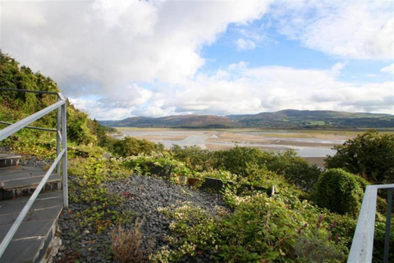 The Old Stables 6 * Aberdyfi